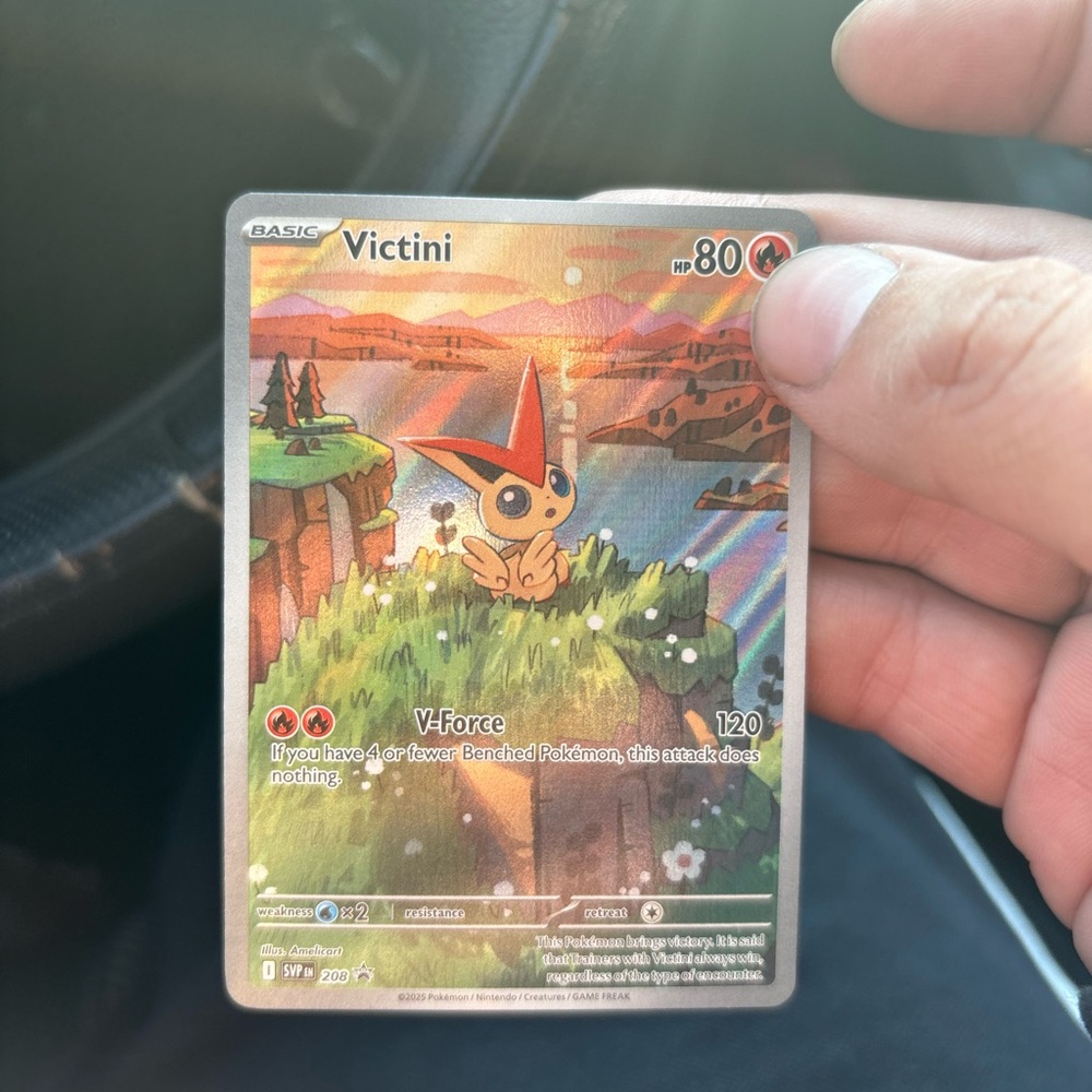Pokemon Victini Black/white promo card (NEAR MINT CONDITION)